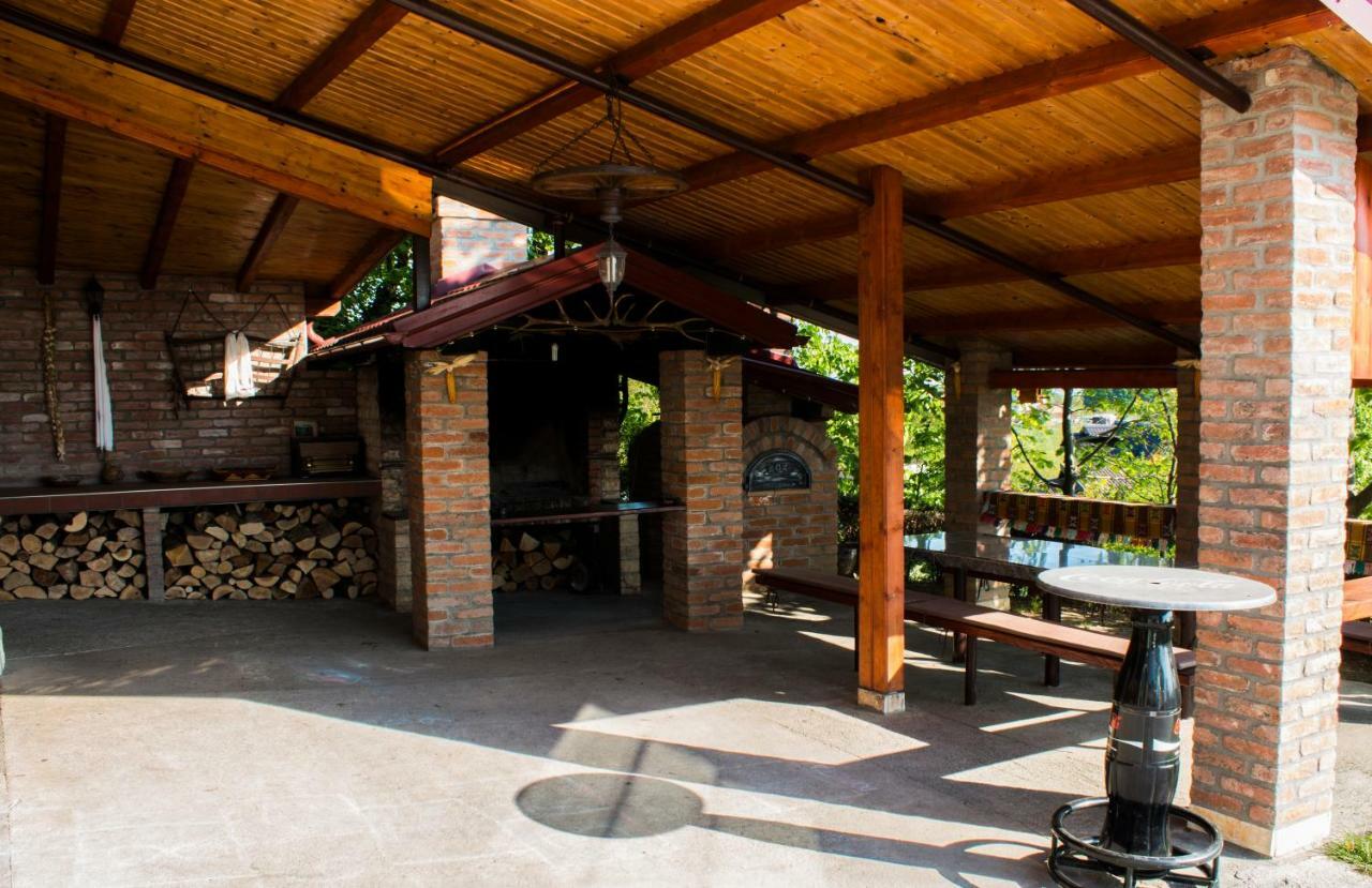 Guest House Blazevic Gornja Gracenica Exterior photo