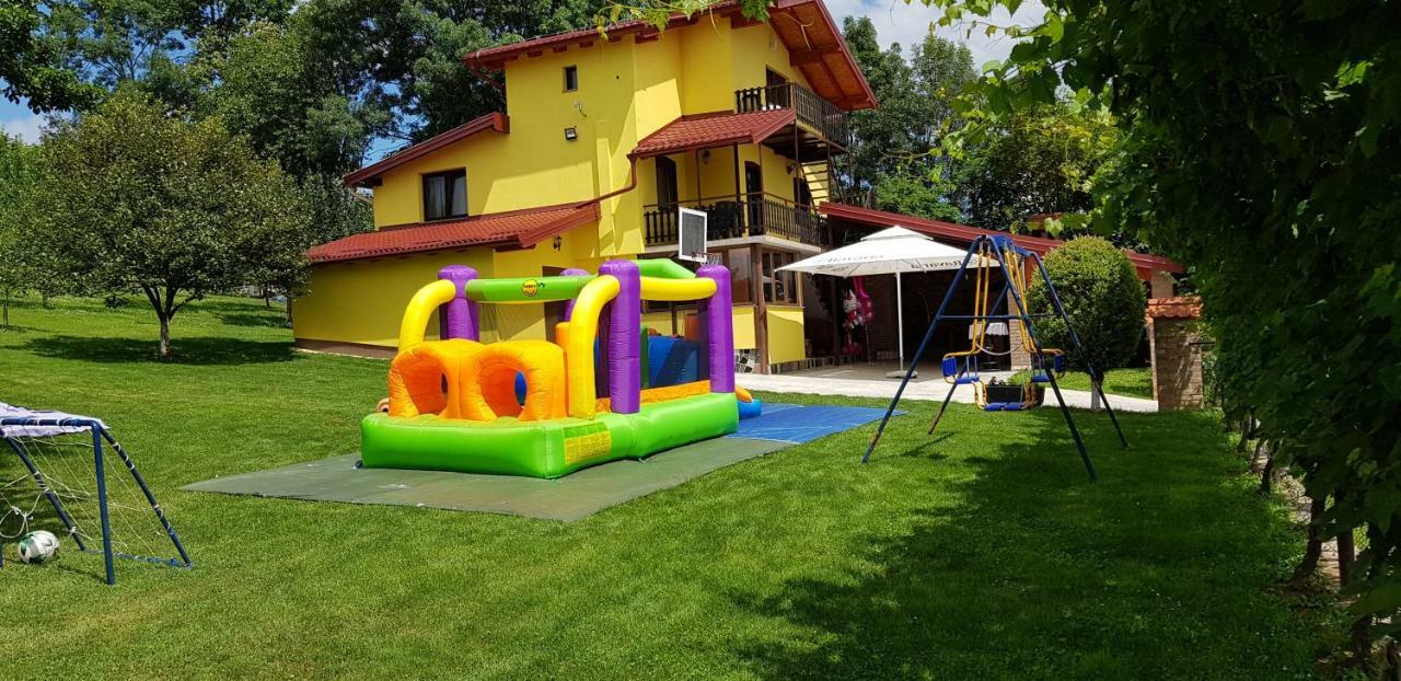 Guest House Blazevic Gornja Gracenica Exterior photo